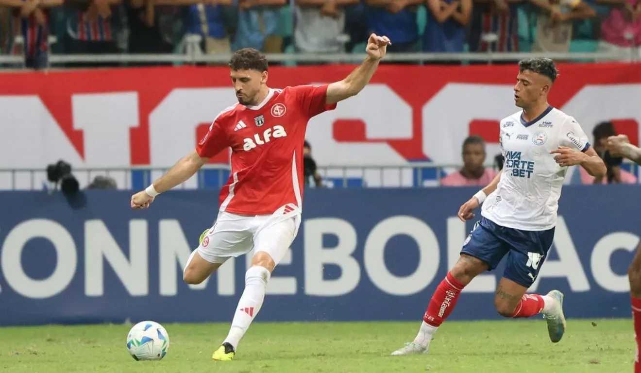Menjelajahi Dunia Peraduan Bola Sepak